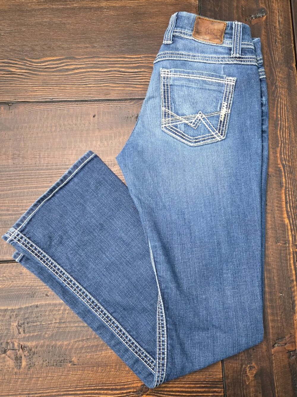 BKE Culture Bootcut Jeans Womens Size 30x31.5 Thick Stitch Embroidered Stretch
